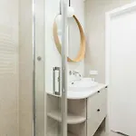 Stylish In With Air Conditioning And Parking By Renters * 코워브제크