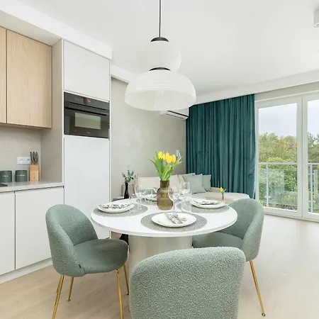 Stylish In With Air Conditioning And Parking By Renters 아파트 *