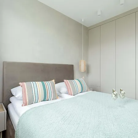 아파트 Stylish In With Air Conditioning And Parking By Renters